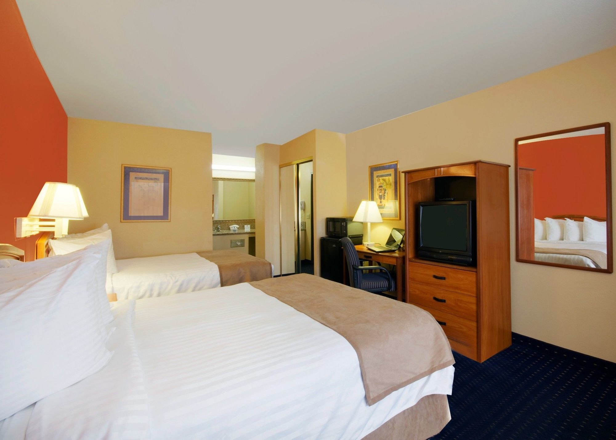 Best Western Desert Villa Inn Barstow Phòng bức ảnh